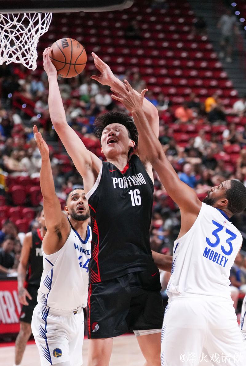 NBA夏联-中国男篮负黄蜂 杨瀚森12分7失误6犯 NBA夏联-中国男篮负黄蜂 杨瀚森12分7失误6犯