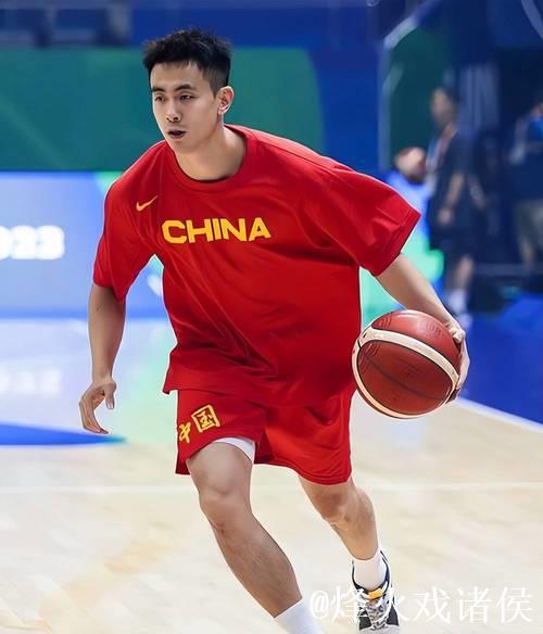 全运会男篮:赵继伟23分14助 辽宁险胜北京 全运会男篮:赵继伟23分14助 辽宁险胜北京