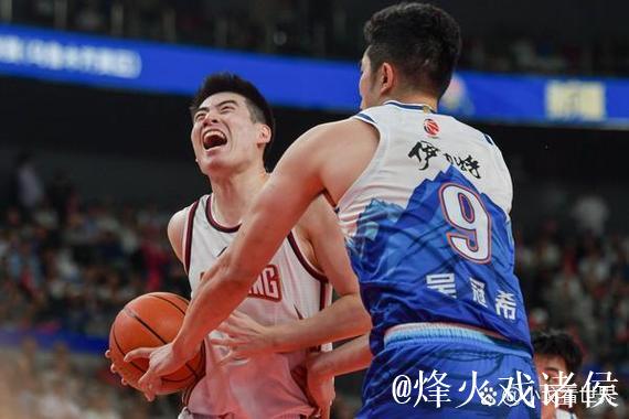 琼斯22分赵睿空砍28分 浙江力克新疆大比分1-1 琼斯22分赵睿空砍28分 浙江力克新疆大比分1-1